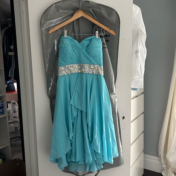 Cocktail Dress - Picture 1 of 2